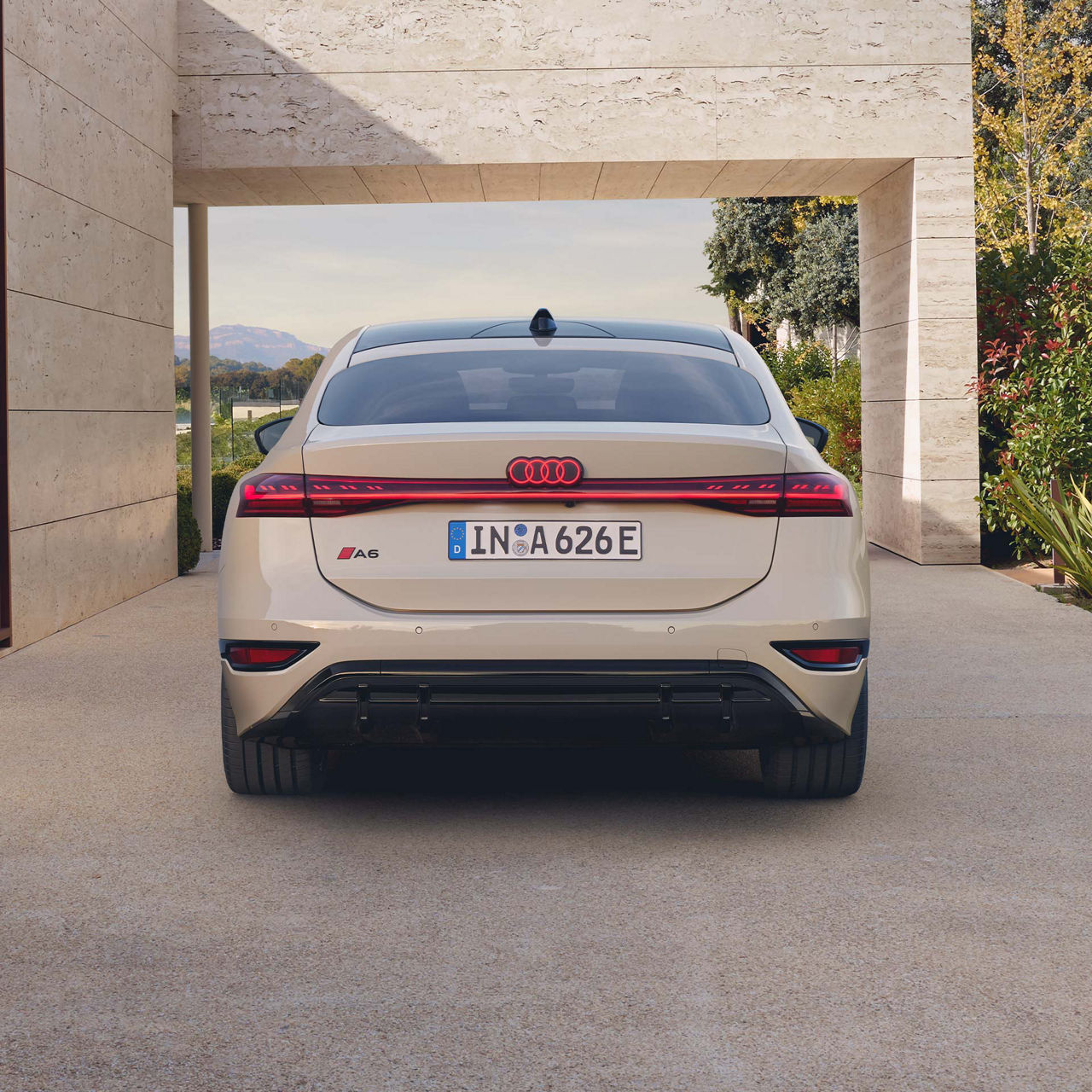 아우디 A6 e-tron performance 외관 이미지